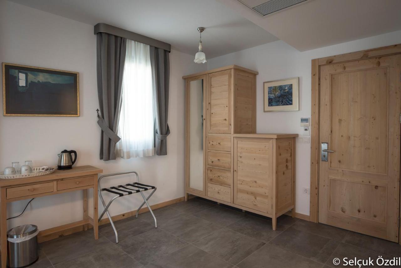 Otel Fiori- Urla Smirne Esterno foto